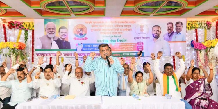 शेकडो कल्याणकरांनी  घेतले मुख्यमंत्री वैद्यकीय कक्षाच्या आरोग्य शिबिराचे  लाभ