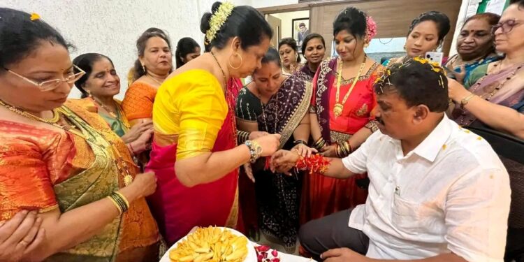 पालिका निवडणुकीत लाडक्या बहिणी महायुतीला आशीर्वाद देतील : राजेश मोरे