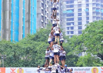 संस्कृतीच्या दहीहंडीत १० थर लावून विश्वविक्रम