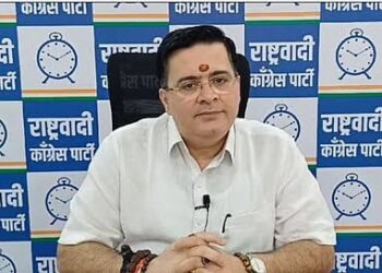 विरोधकांकडे काहीच विषय नसल्याने अजित पवारांवर टीका : आनंद परांजपे