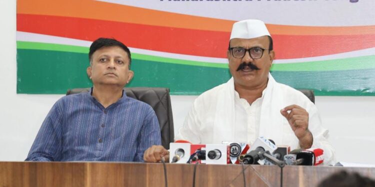 माहिती अधिकार कायद्याला कमजोर करण्याचा डाव हाणून पाडा